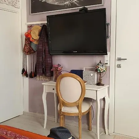 Holidays In Guest house *