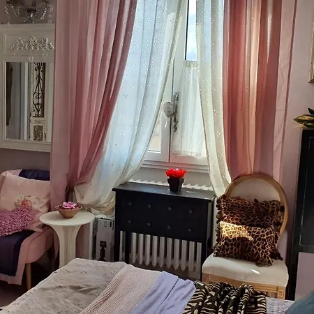 Guest house Holidays In *